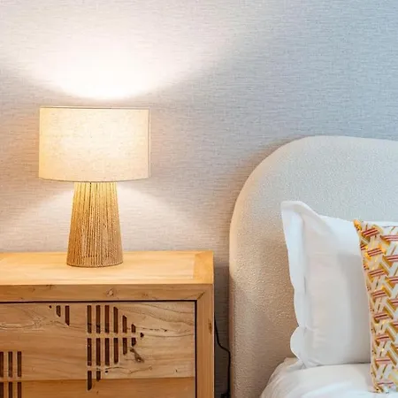 Апартаменты Lux Girassol - Two Bedroom *