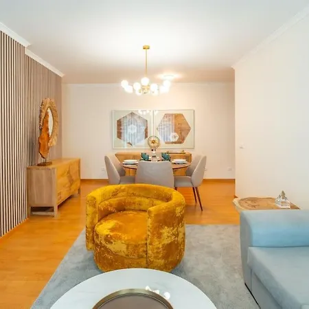 Апартаменты Lux Girassol - Two Bedroom *