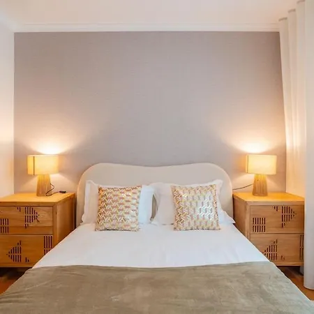 Lux Girassol - Two Bedroom