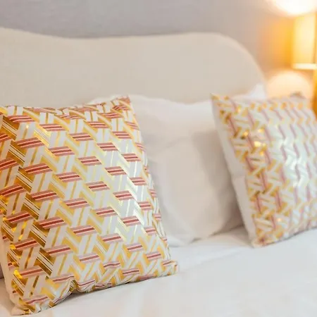 Lux Girassol - Two Bedroom * Канису