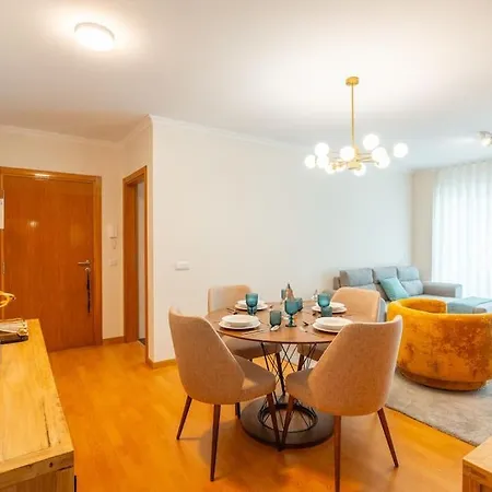 Апартаменты Lux Girassol - Two Bedroom