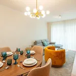 Lux Girassol - Two Bedroom * Caniço