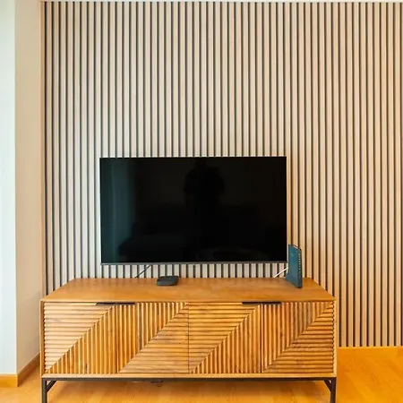 Lux Girassol - Two Bedroom Apartament *
