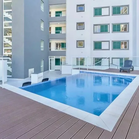 Lux Girassol - Two Bedroom Apartament *