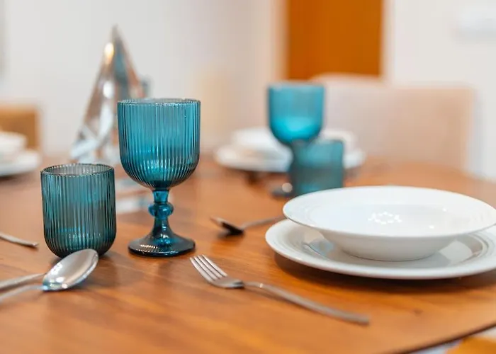 Lux Girassol - Two Bedroom *