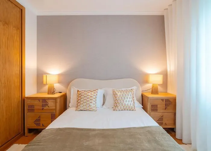 Lux Girassol - Two Bedroom