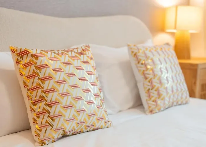 Lux Girassol - Two Bedroom * Caniço