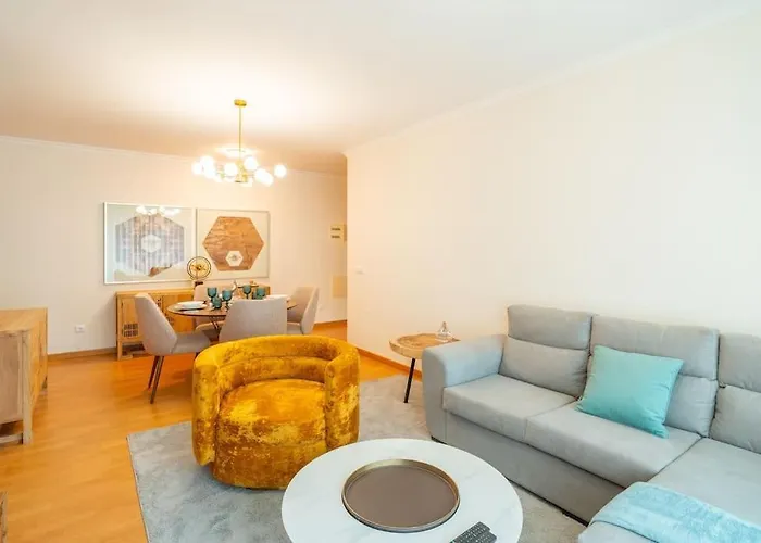 Lux Girassol - Two Bedroom *