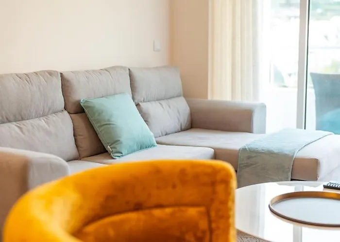 Lux Girassol - Two Bedroom *